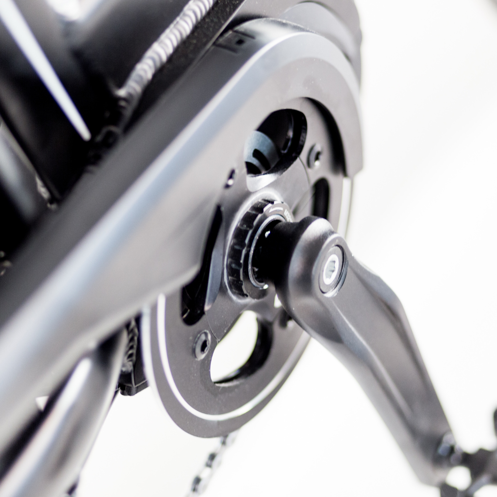 PUCH E-Saphir SUV D10 | Matt Black