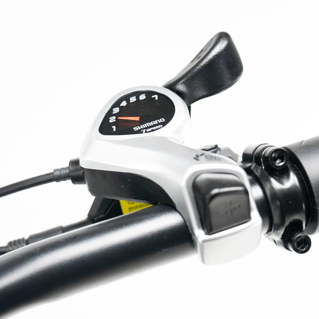 OUXI V8 Max - Zwart (dubbele accu, incl. achterzitje & alarm)OUXI V8 Max - Zwart (dubbele accu, incl. achterzitje & alarm)