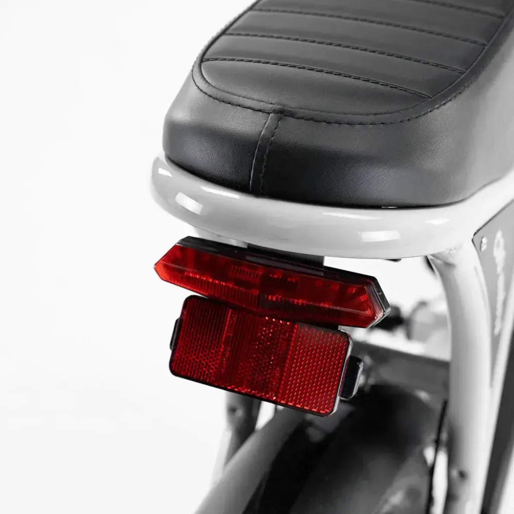 OUXI C80 Mini - Wit (incl. voetsteuntjes & alarm)