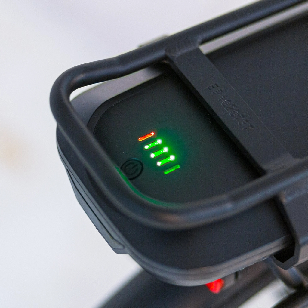 TOMOS EB 05 -  Glossy Black